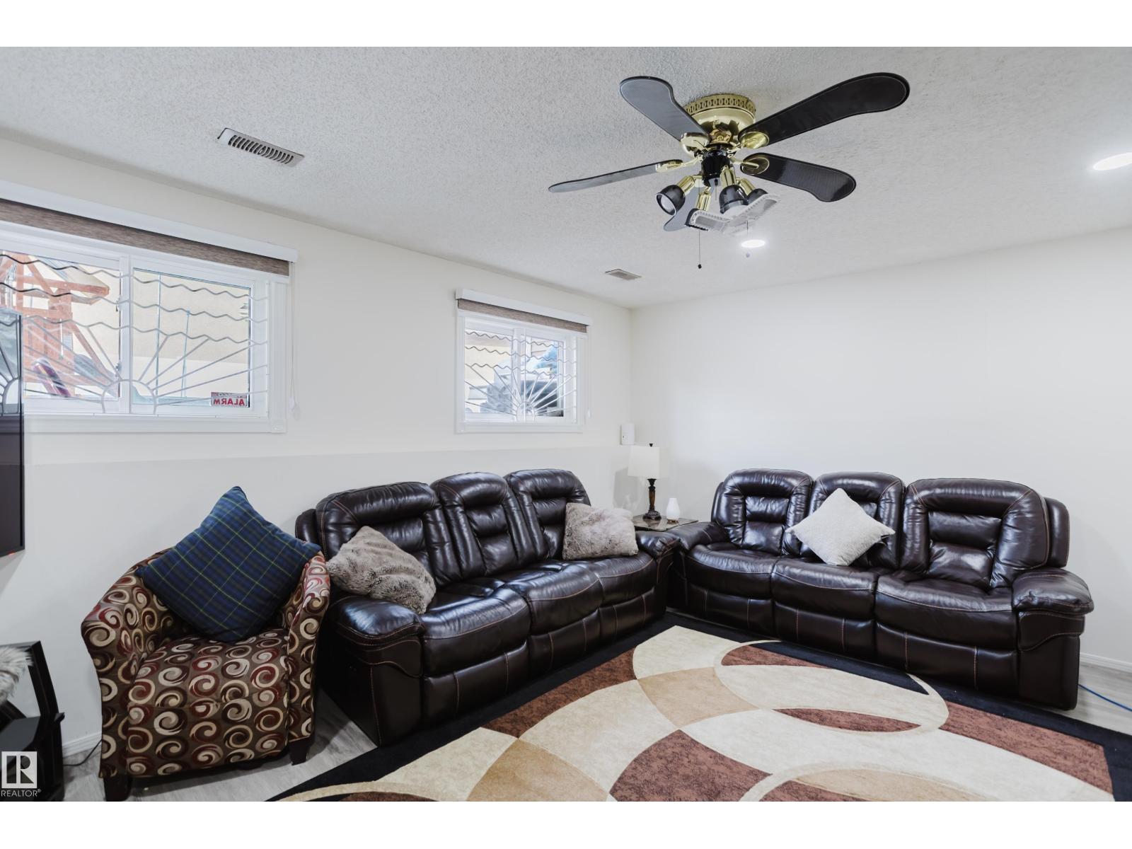 236 Lago Lindo Cr Nw, Edmonton, Alberta  T5Z 1Y5 - Photo 26 - E4474806