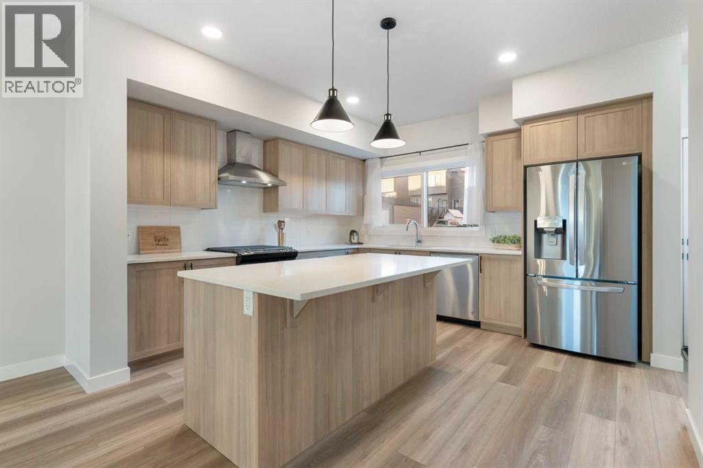 99 Edith Passage Nw, Calgary, Alberta  T3R 2B5 - Photo 16 - A2278688