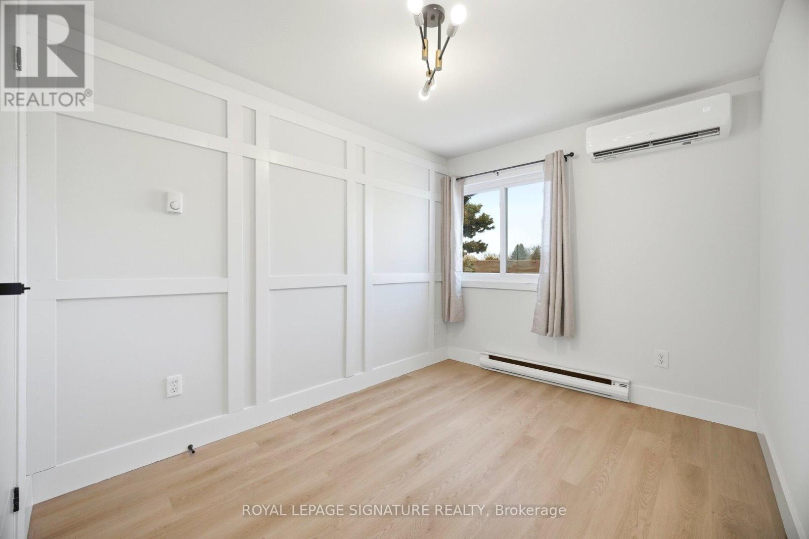 8 Claudette Gate, Hamilton, Ontario  L9B 1T5 - Photo 29 - X12820088