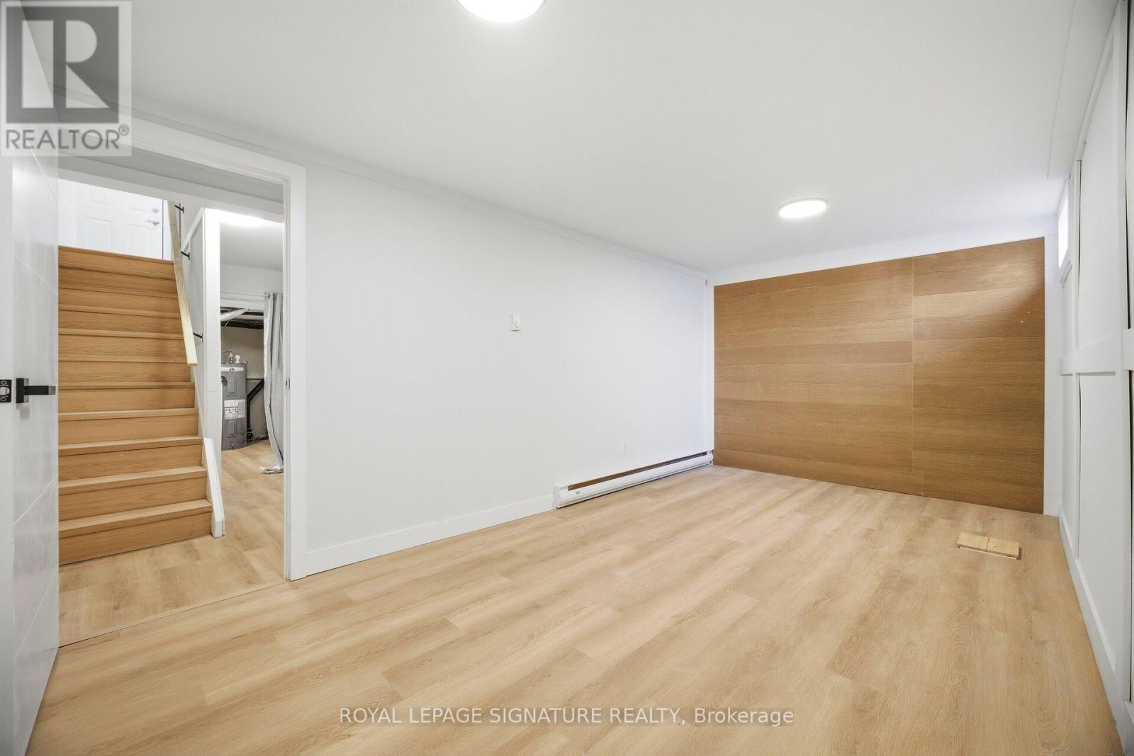 8 Claudette Gate, Hamilton, Ontario  L9B 1T5 - Photo 38 - X12820088