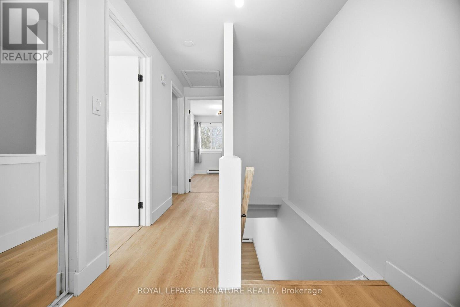 8 Claudette Gate, Hamilton, Ontario  L9B 1T5 - Photo 20 - X12820088