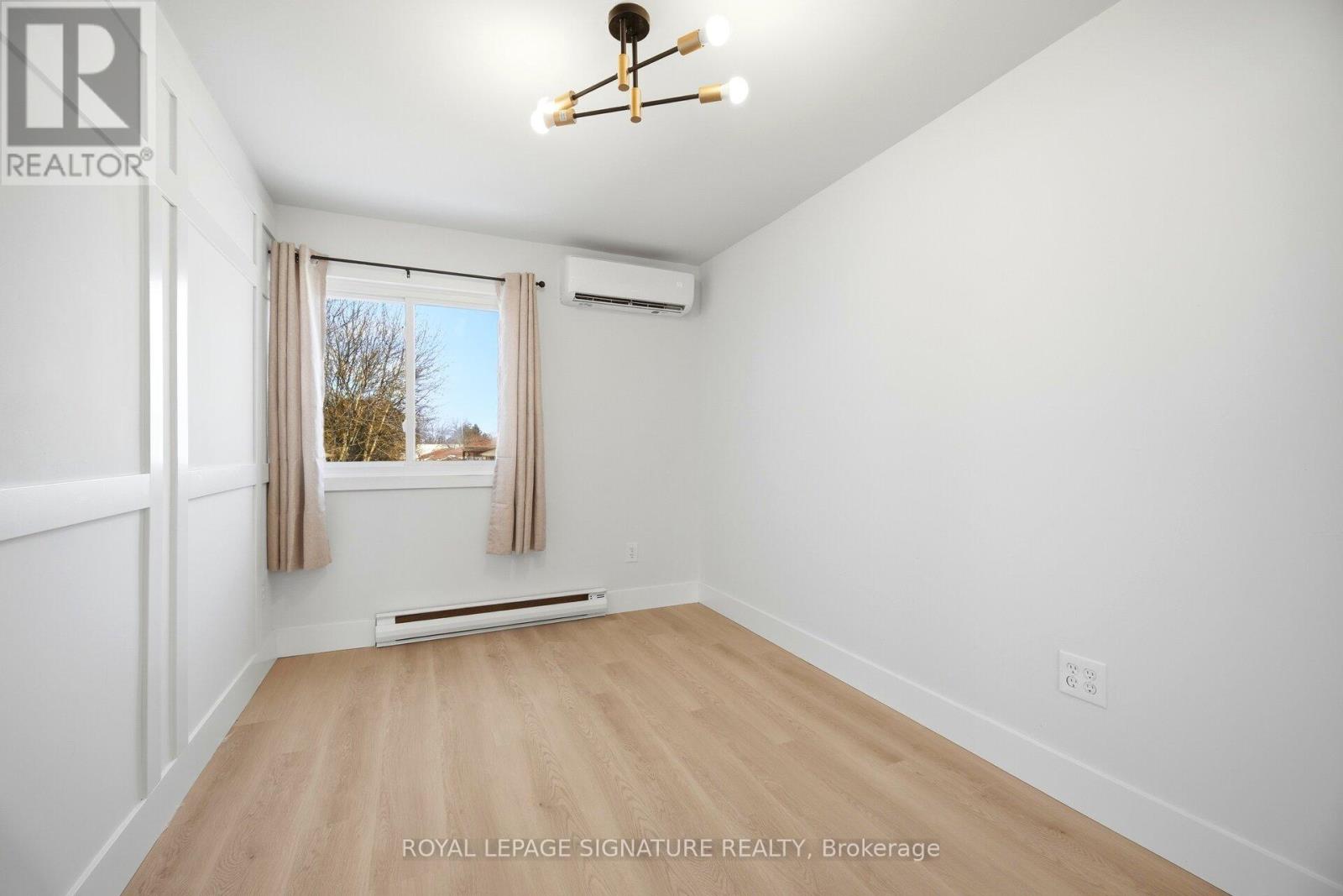 8 Claudette Gate, Hamilton, Ontario  L9B 1T5 - Photo 28 - X12820088