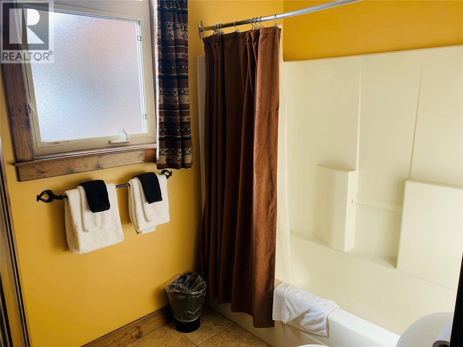 1351 Gerry Sorensen Way Unit# 04a, Kimberley, British Columbia V1A 2Y6 - Photo 18 - 10377094