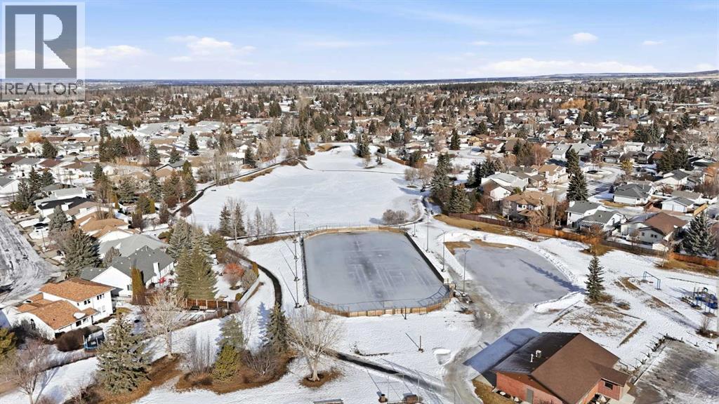 101 Erickson Drive, Red Deer, Alberta  T4R 1X9 - Photo 34 - A2285144