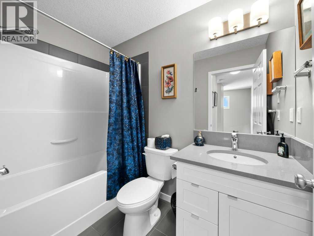 33 Amery Green, Crossfield, Alberta  T0M 0S0 - Photo 24 - A2279805