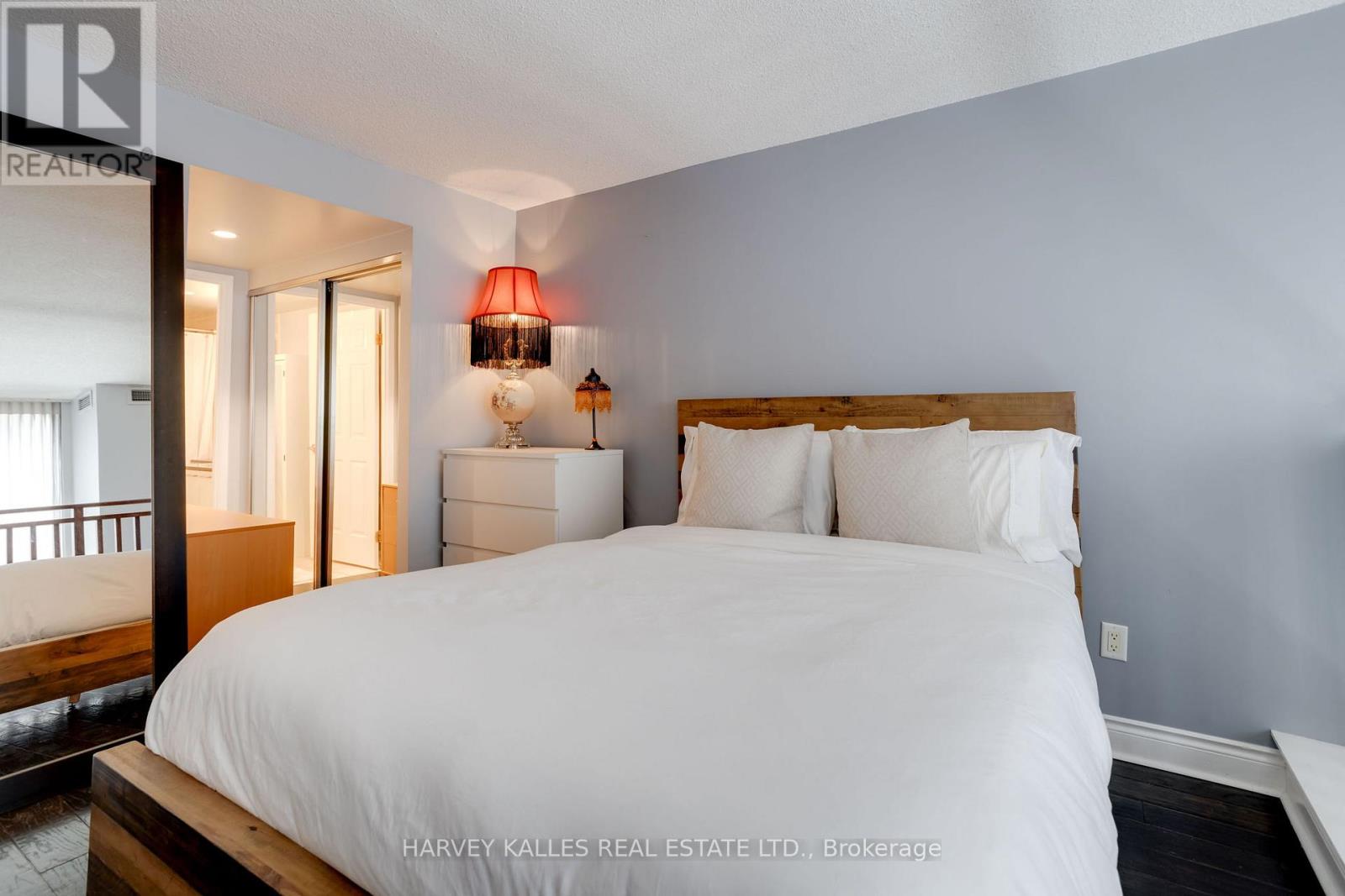 703 - 80 Cumberland Street, Toronto, Ontario  M5R 3V1 - Photo 26 - C12821064