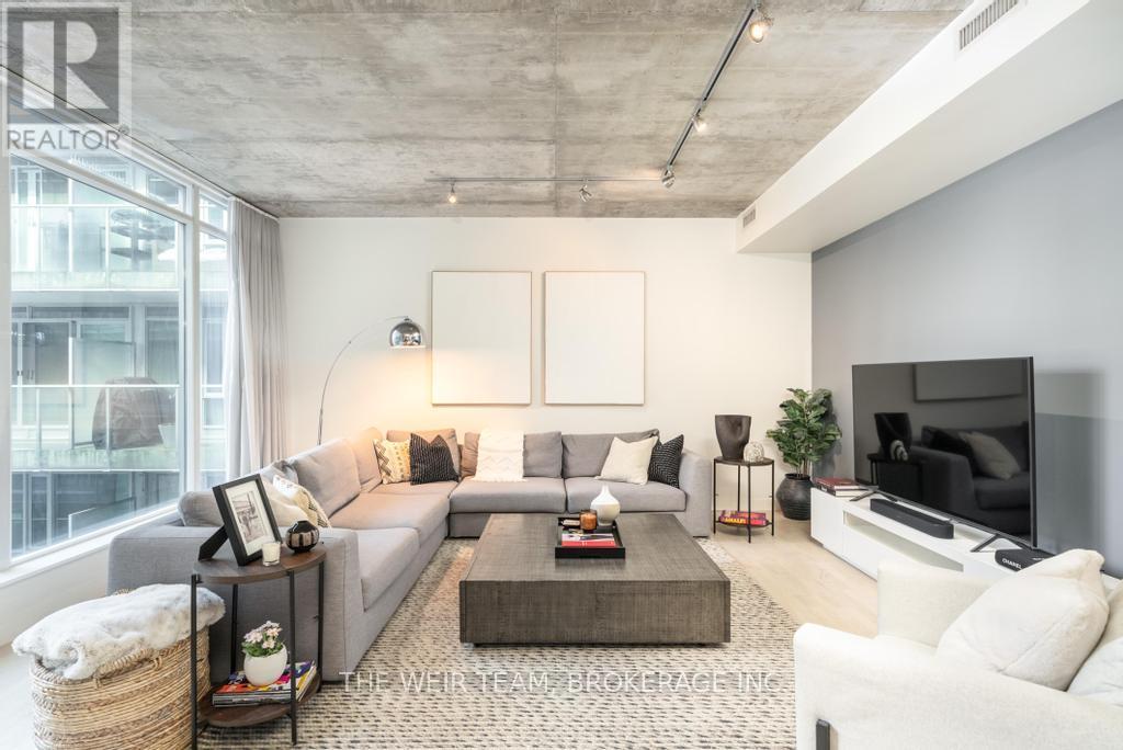 718 - 75 Portland Street, Toronto, Ontario  M5V 2M9 - Photo 3 - C12821100