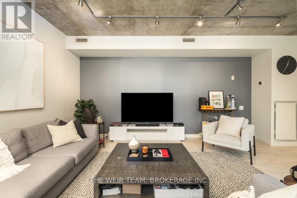 718 - 75 Portland Street, Toronto, Ontario  M5V 2M9 - Photo 4 - C12821100