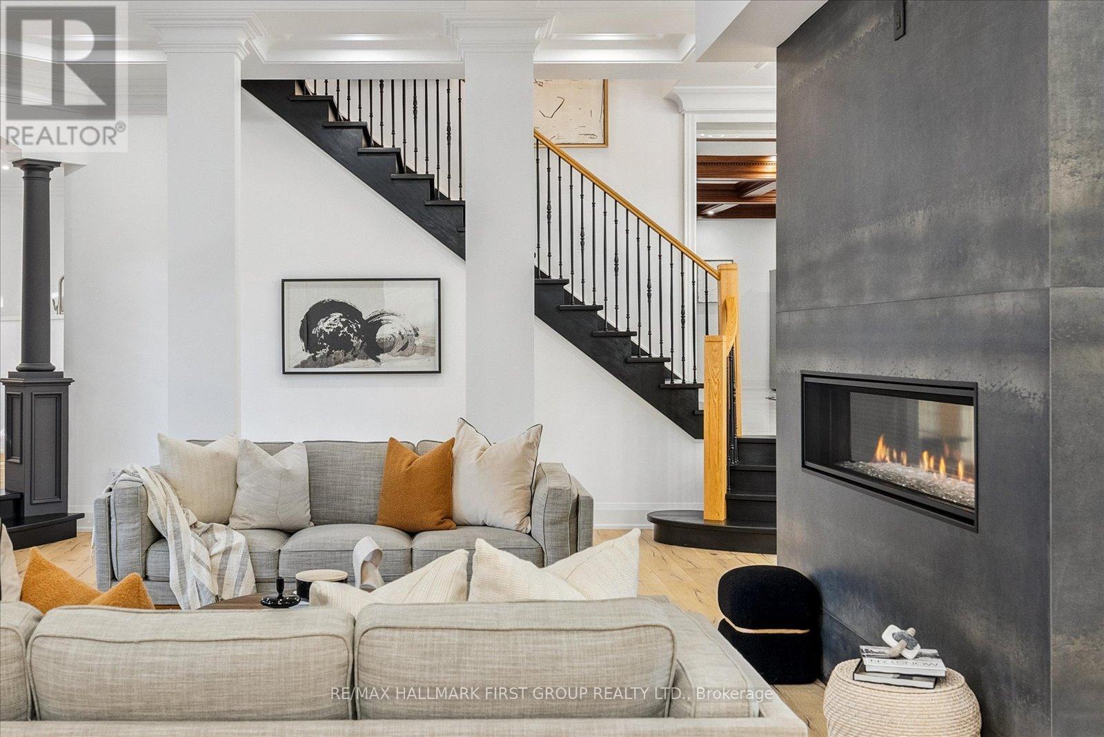 134 Front Street E, Whitby, Ontario  L1N 1A1 - Photo 10 - E12821054