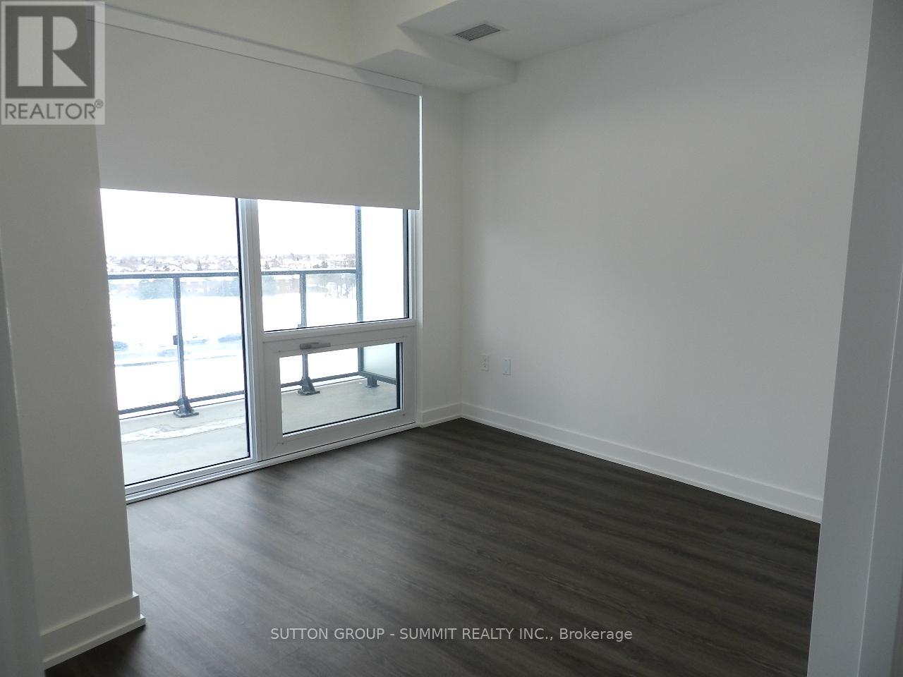 413 - 448 Burnhamthorpe Road W, Mississauga, Ontario  L5B 0R4 - Photo 12 - W12821024