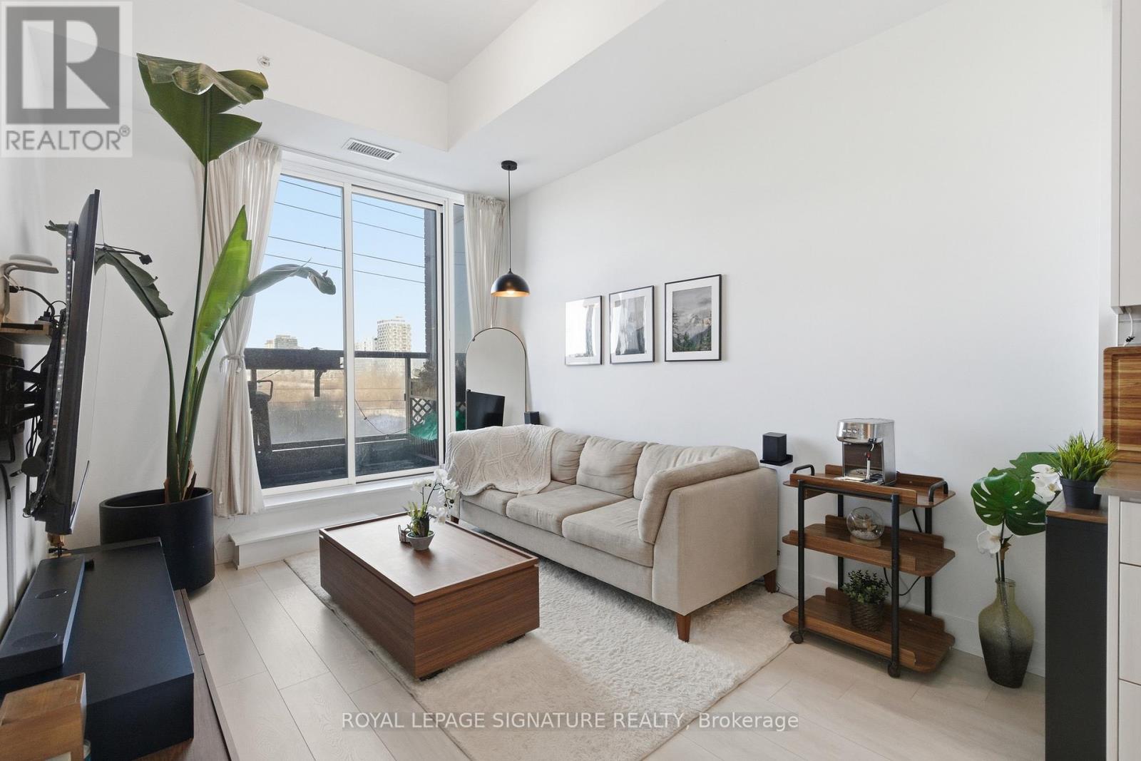 214 - 2489 Taunton Road, Oakville, Ontario  L6H 3R9 - Photo 7 - W12821036