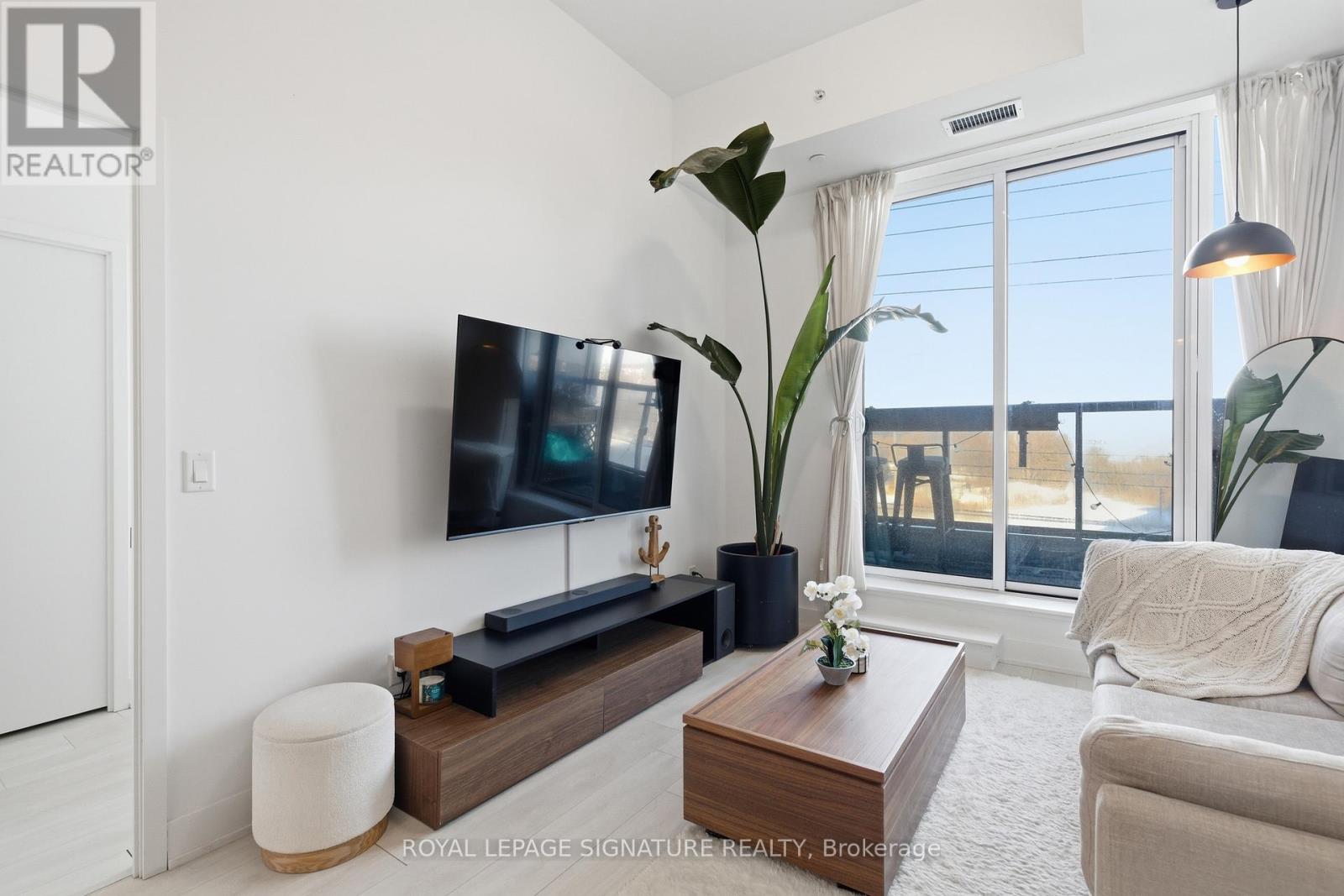 214 - 2489 Taunton Road, Oakville, Ontario  L6H 3R9 - Photo 8 - W12821036