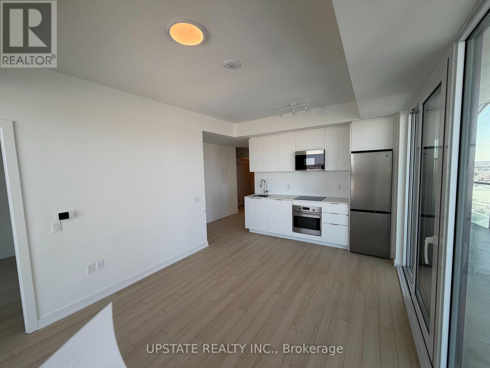 1409 - 15 Skyridge Drive, Brampton, Ontario  L6P 4S3 - Photo 3 - W12821062