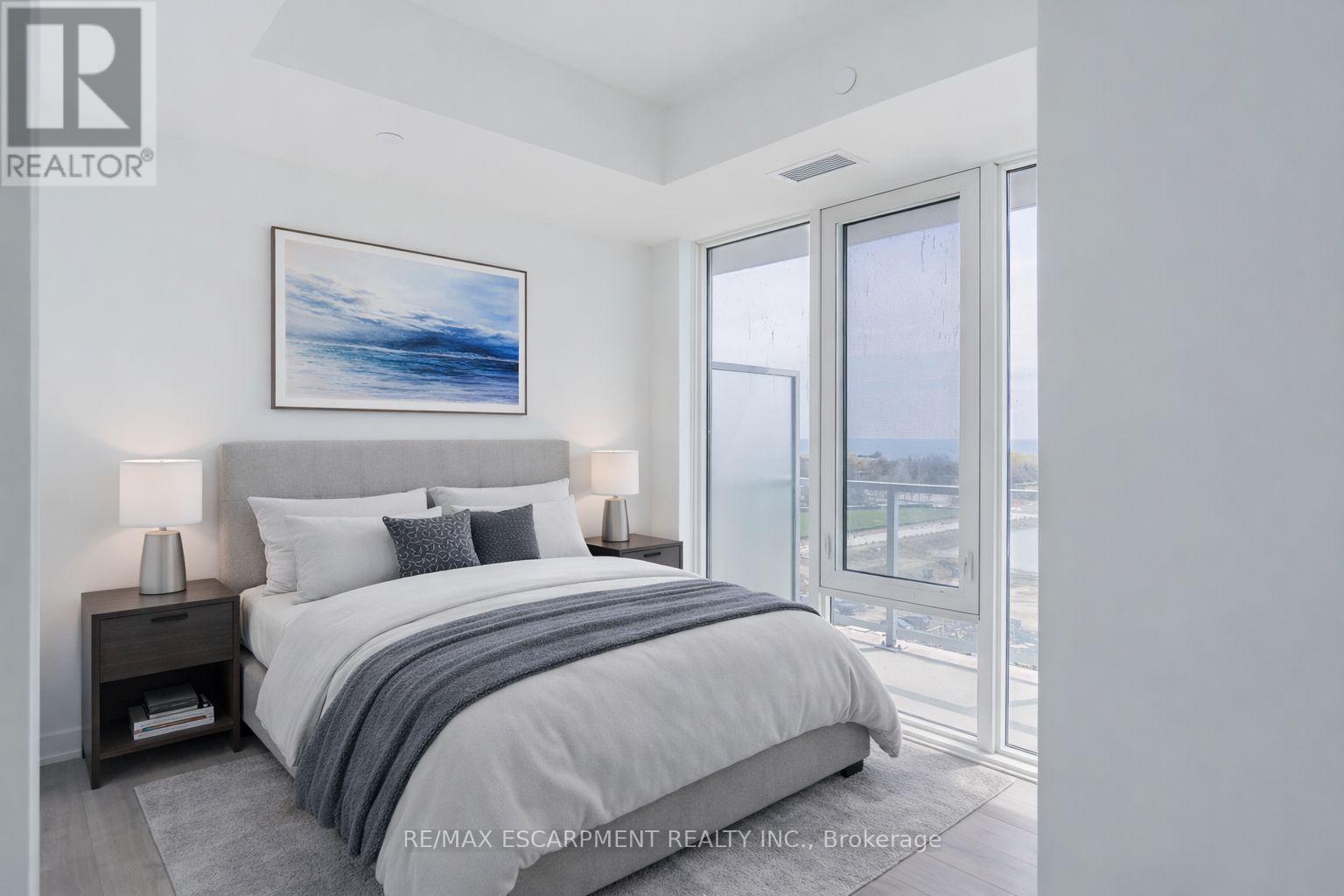 812 - 220 Missinnihe Way, Mississauga, Ontario  L5H 0A9 - Photo 29 - W12821072