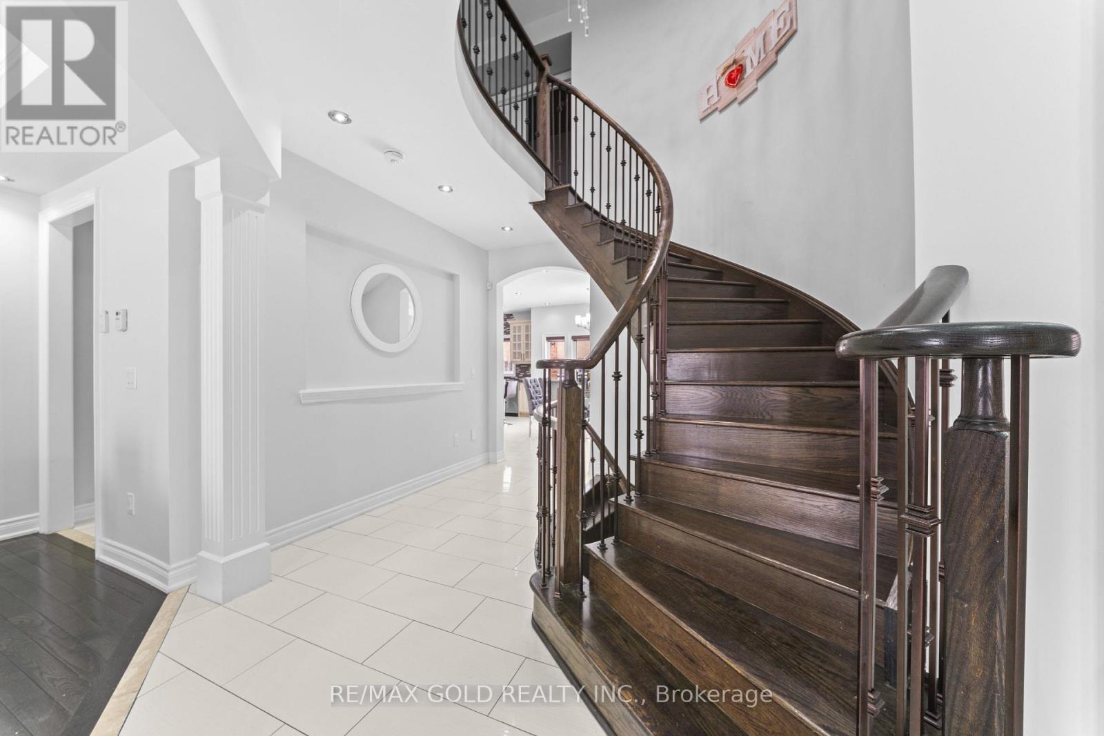 62 Bakersfield Road, Brampton, Ontario  L6P 3Y5 - Photo 16 - W12821092