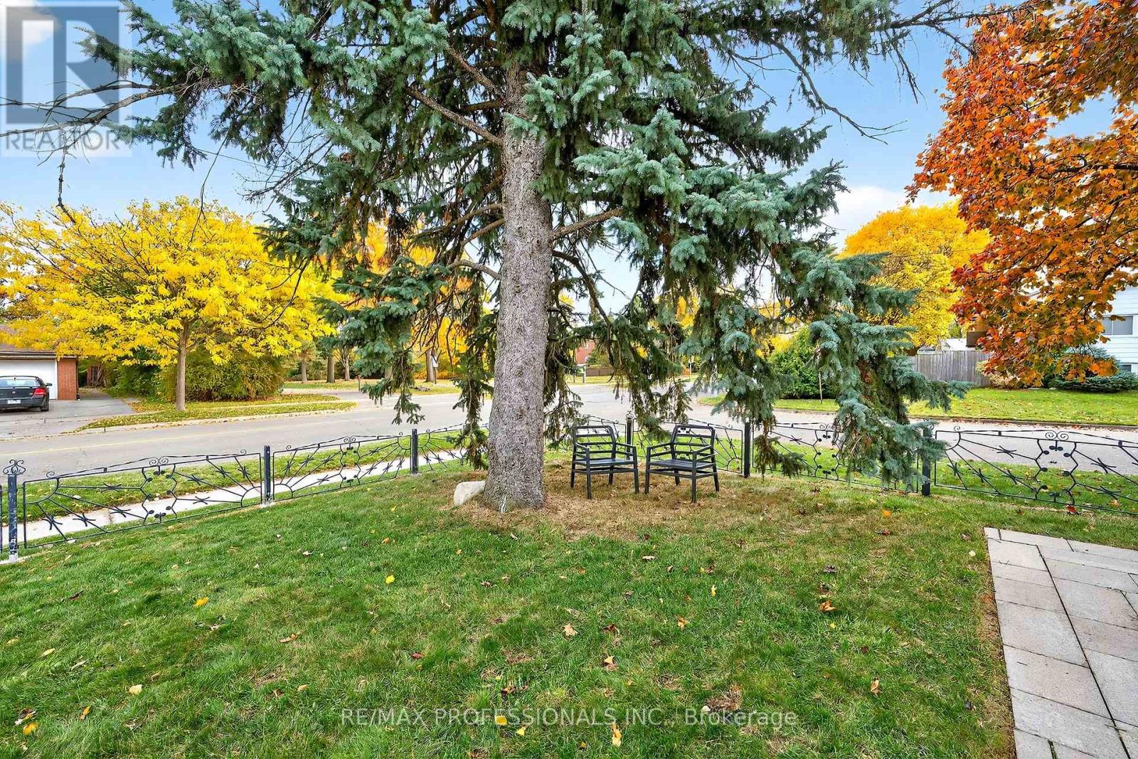 3128 Constitution Boulevard, Mississauga, Ontario  L4Y 2Z3 - Photo 5 - W12821102