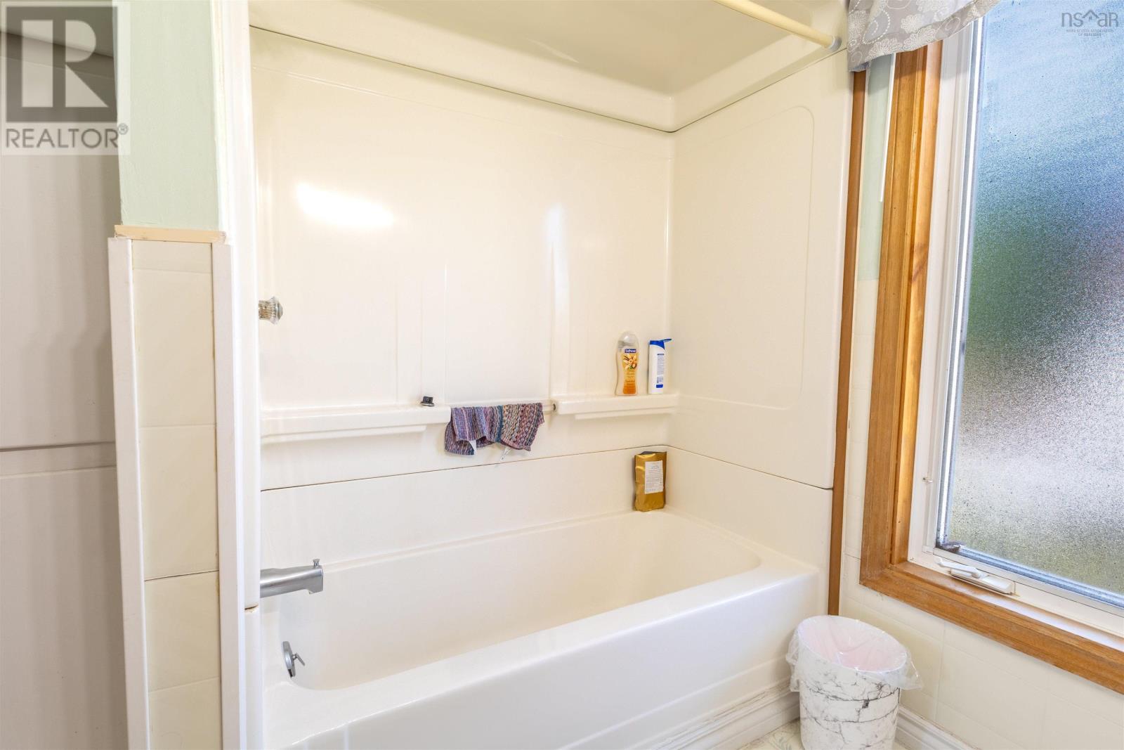 Lorem Ipsum Dolor Sit, Glace Bay, Nova Scotia  B1A  - Photo 34 - DEMO28780531