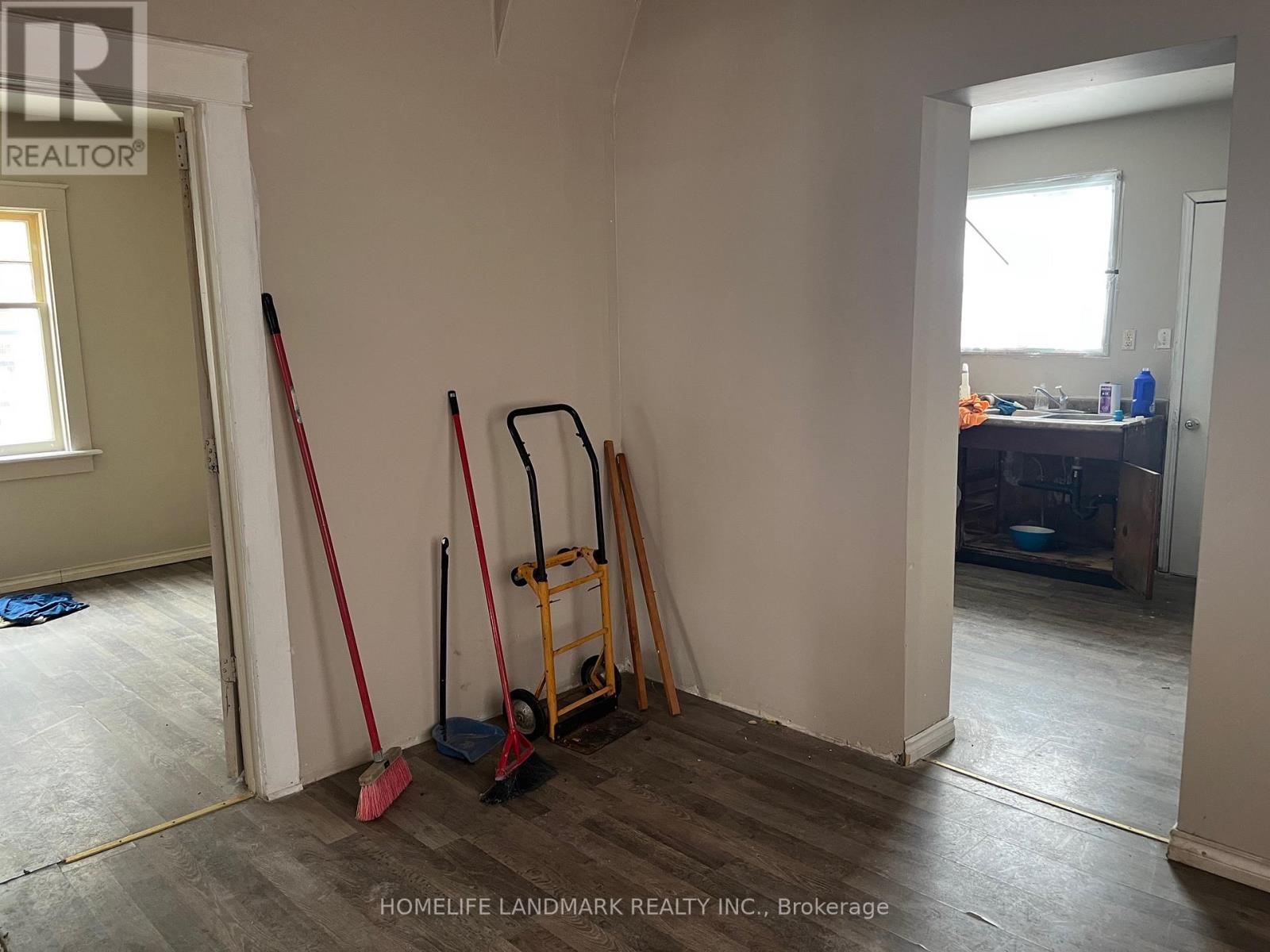 20 Cherry Street, Kitchener, Ontario  N2G 2C5 - Photo 20 - X12821034