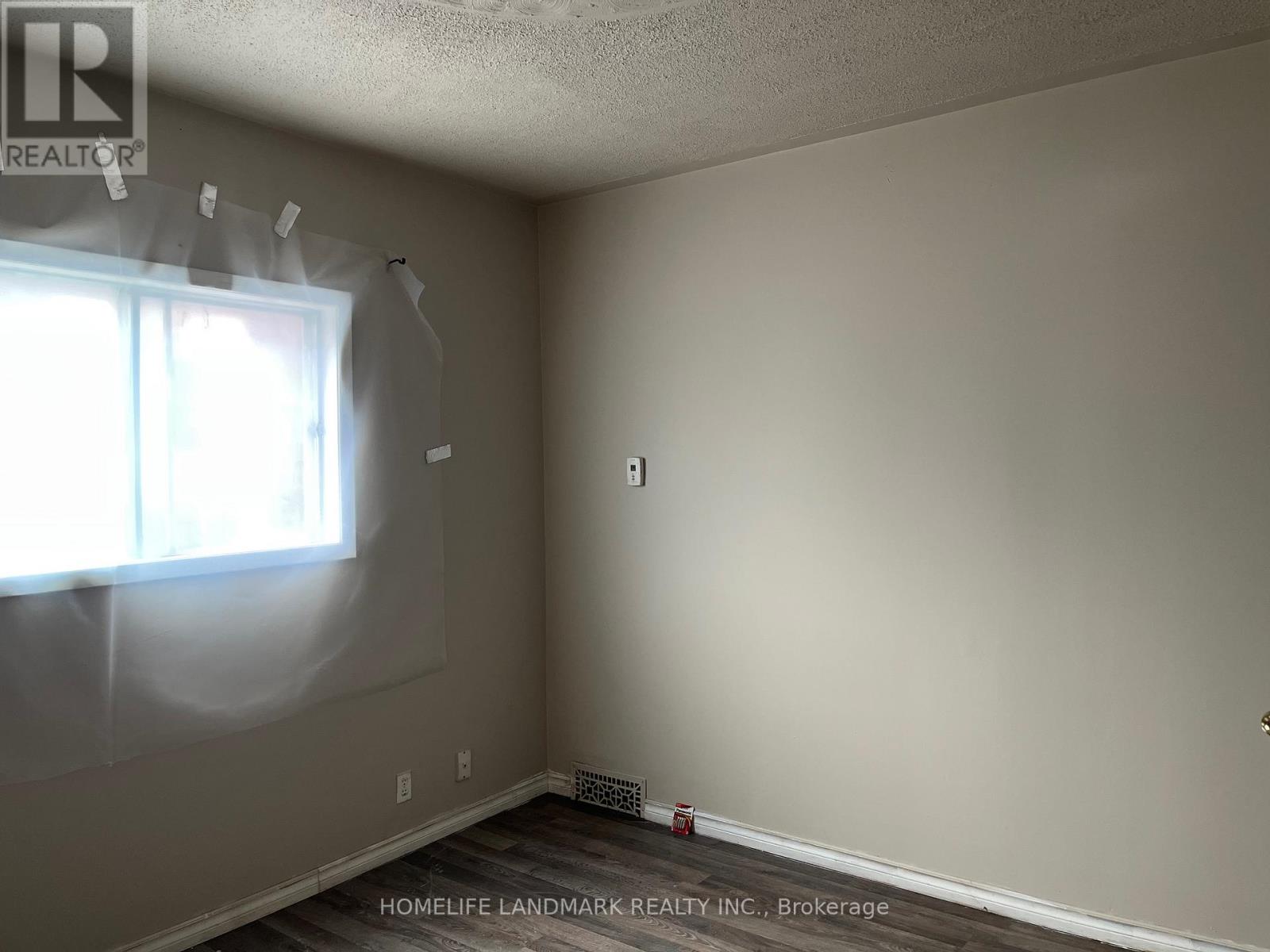 20 Cherry Street, Kitchener, Ontario  N2G 2C5 - Photo 8 - X12821034