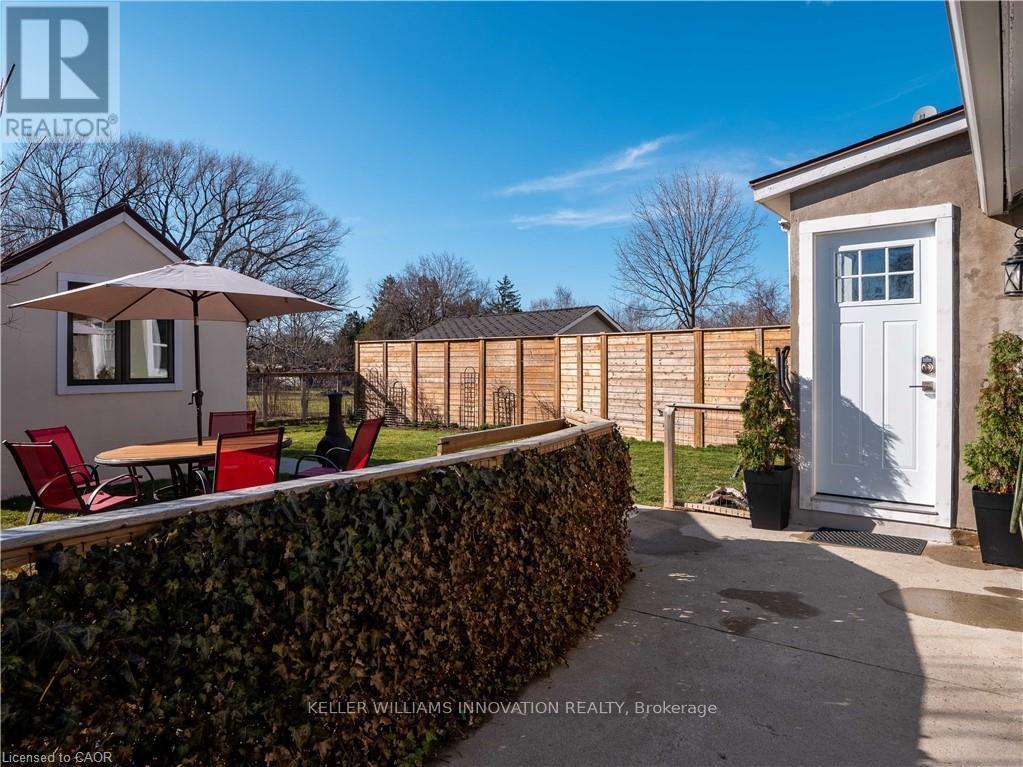 Upper - 193 Vine Street, St. Catharines, Ontario  L2M 4S7 - Photo 14 - X12821038