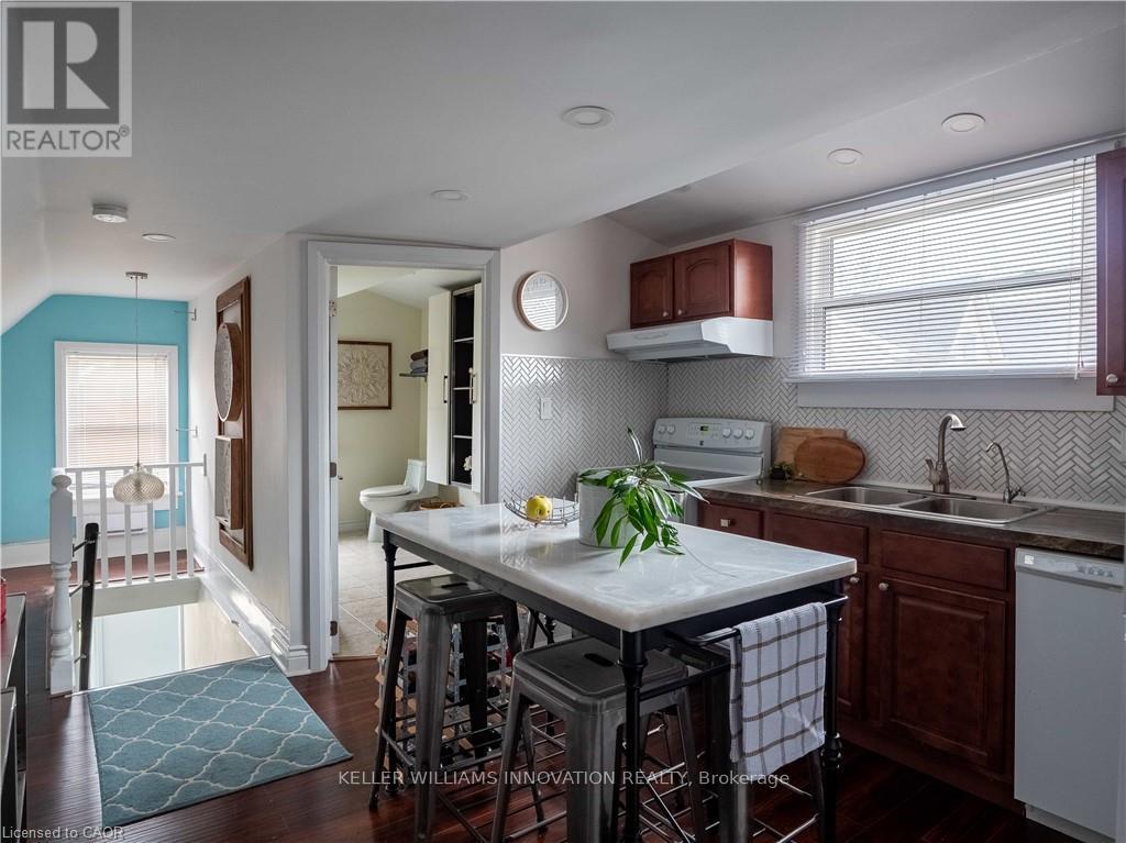 Upper - 193 Vine Street, St. Catharines, Ontario  L2M 4S7 - Photo 6 - X12821038