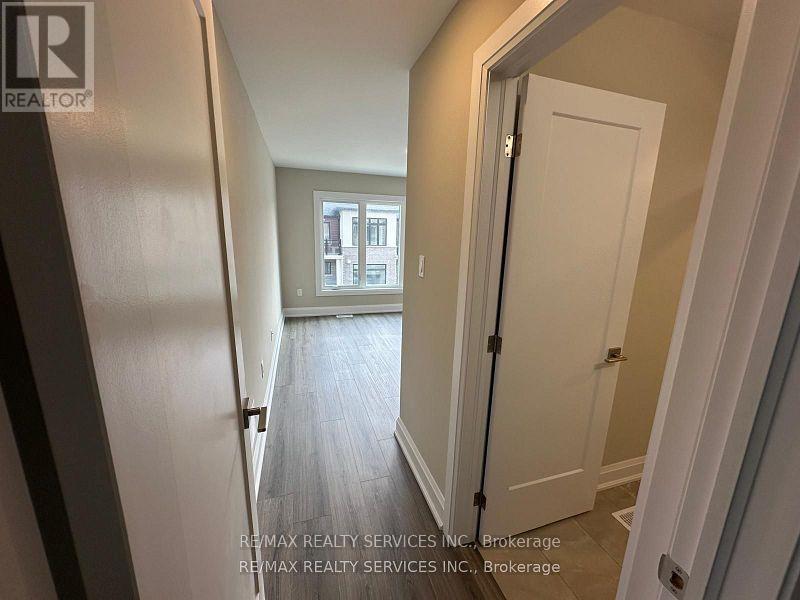 29 - 294 Vine Street, St. Catharines, Ontario  L2M 4T3 - Photo 20 - X12821044