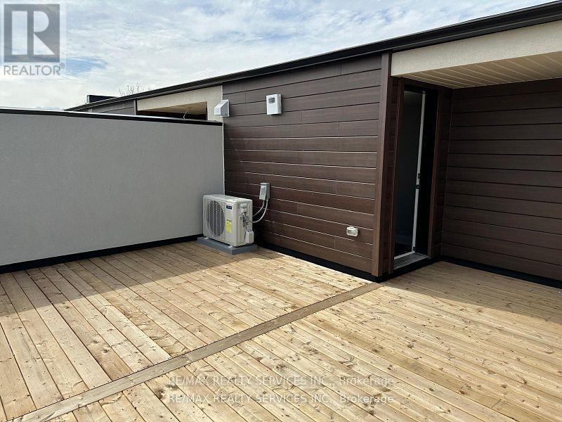 29 - 294 Vine Street, St. Catharines, Ontario  L2M 4T3 - Photo 32 - X12821044