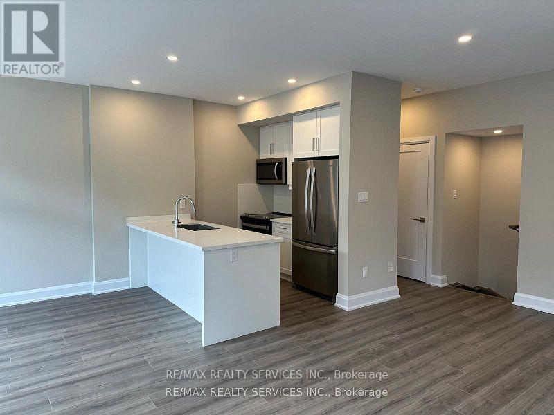 29 - 294 Vine Street, St. Catharines, Ontario  L2M 4T3 - Photo 9 - X12821044