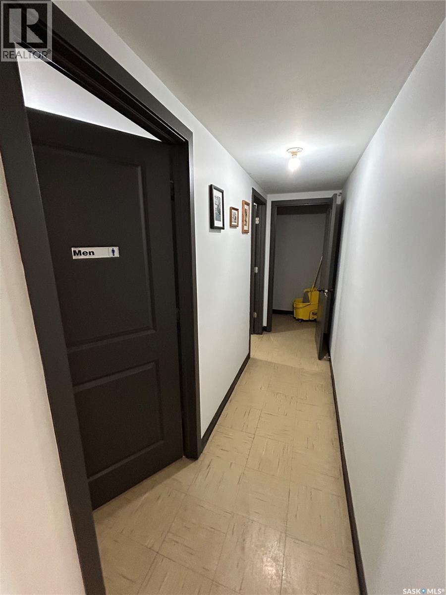 G 2924 Miners Avenue, Saskatoon, Saskatchewan  S7K 4Z7 - Photo 5 - SK029196