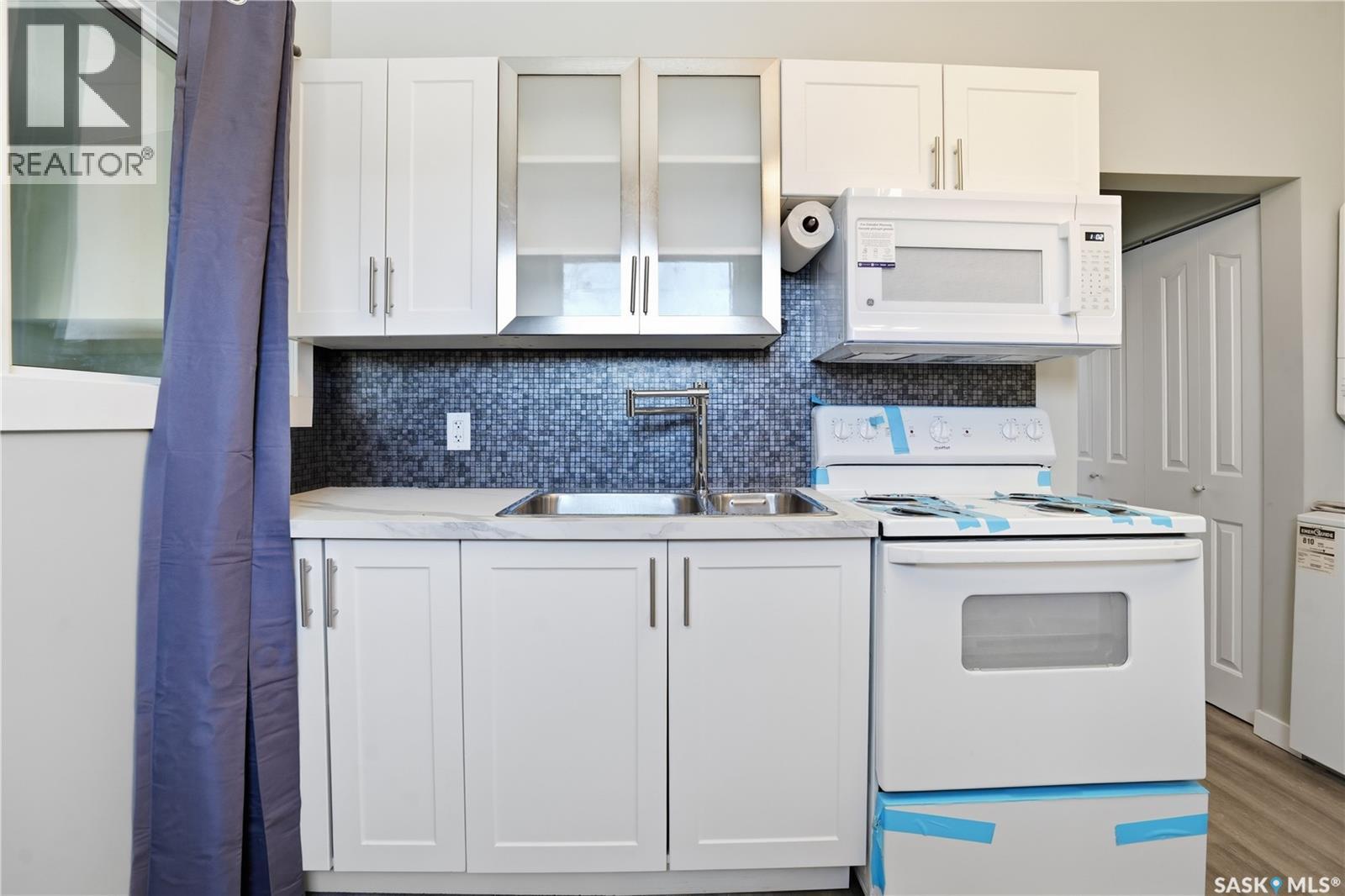 726 Cameron Street, Regina, Saskatchewan  S4T 2S1 - Photo 7 - SK029173