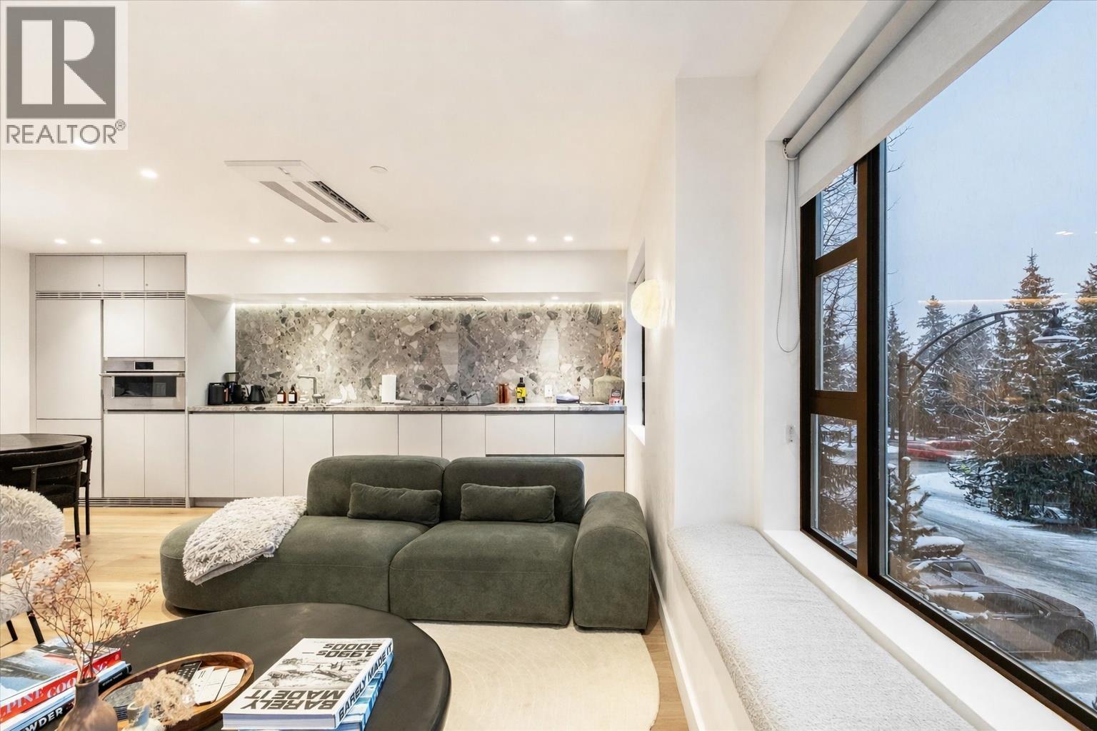 215 4360 Lorimer Road, Whistler, British Columbia  V8E 1A5 - Photo 8 - R3073128