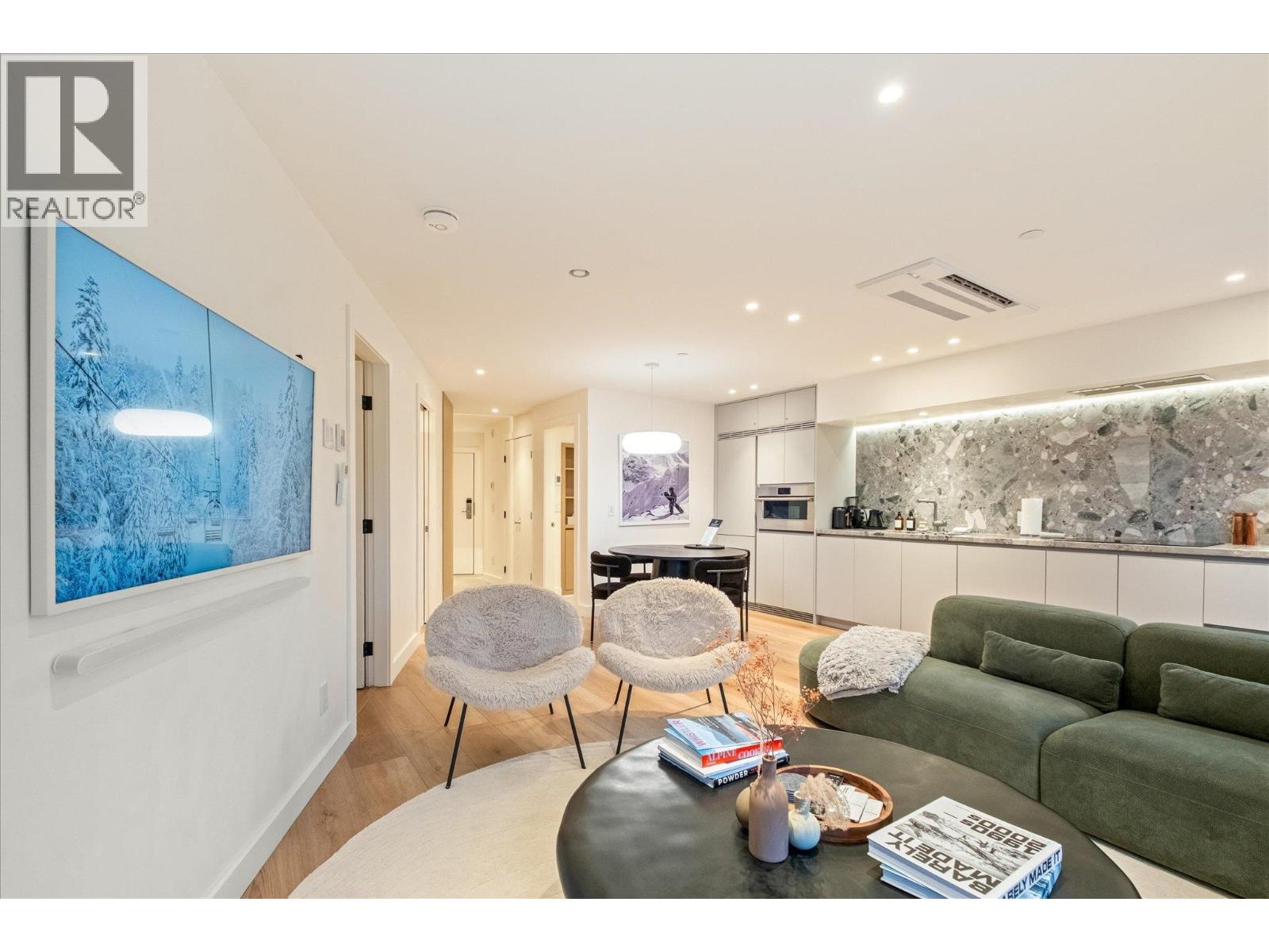 215 4360 Lorimer Road, Whistler, British Columbia  V8E 1A5 - Photo 7 - R3073128