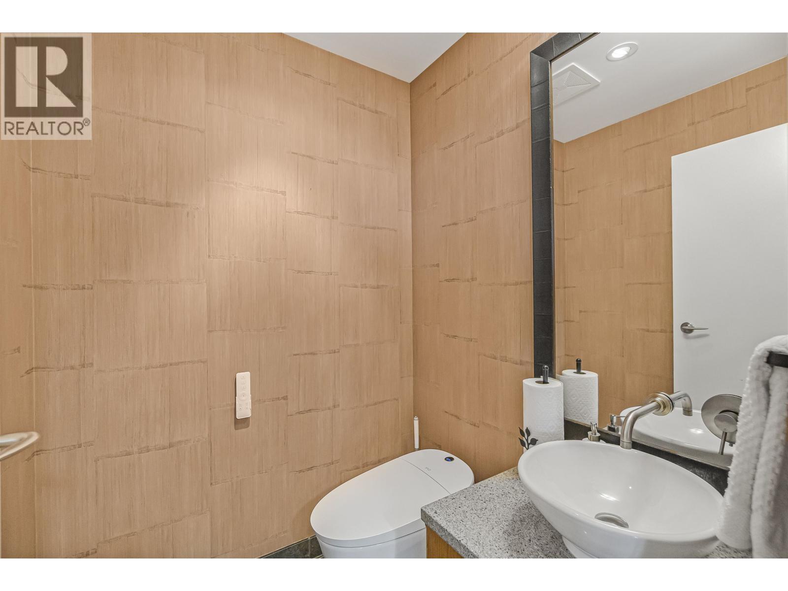 1001 3315 Cypress Place, West Vancouver, British Columbia  V7S 3J7 - Photo 31 - R3093586