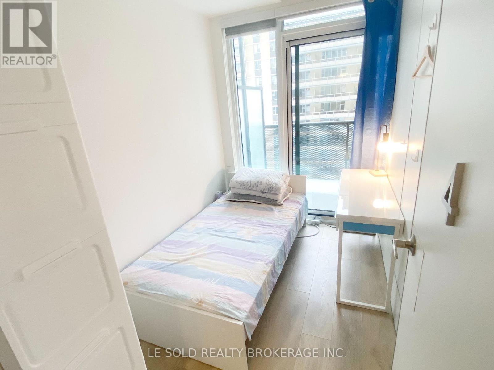 704 Room#4 - 127 Broadway Avenue, Toronto, Ontario  M4P 1V4 - Photo 14 - C12817520