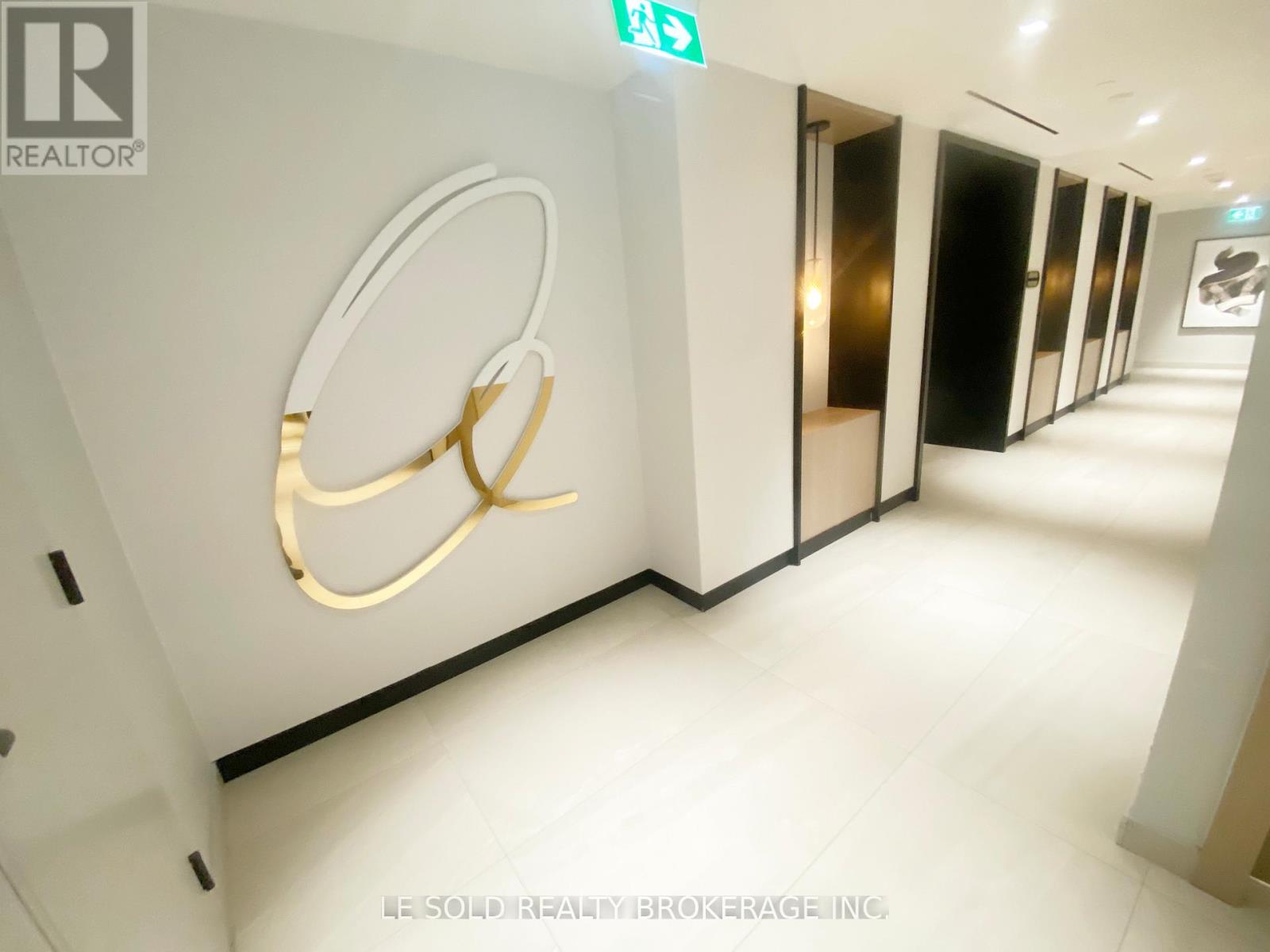 704 Room#4 - 127 Broadway Avenue, Toronto, Ontario  M4P 1V4 - Photo 5 - C12817520