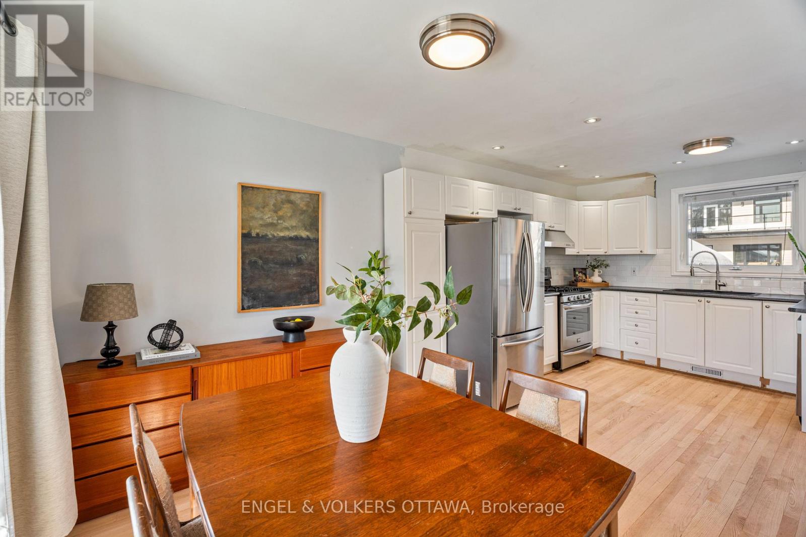 99 Glynn Avenue, Ottawa, Ontario  K1K 1S7 - Photo 5 - X12821110