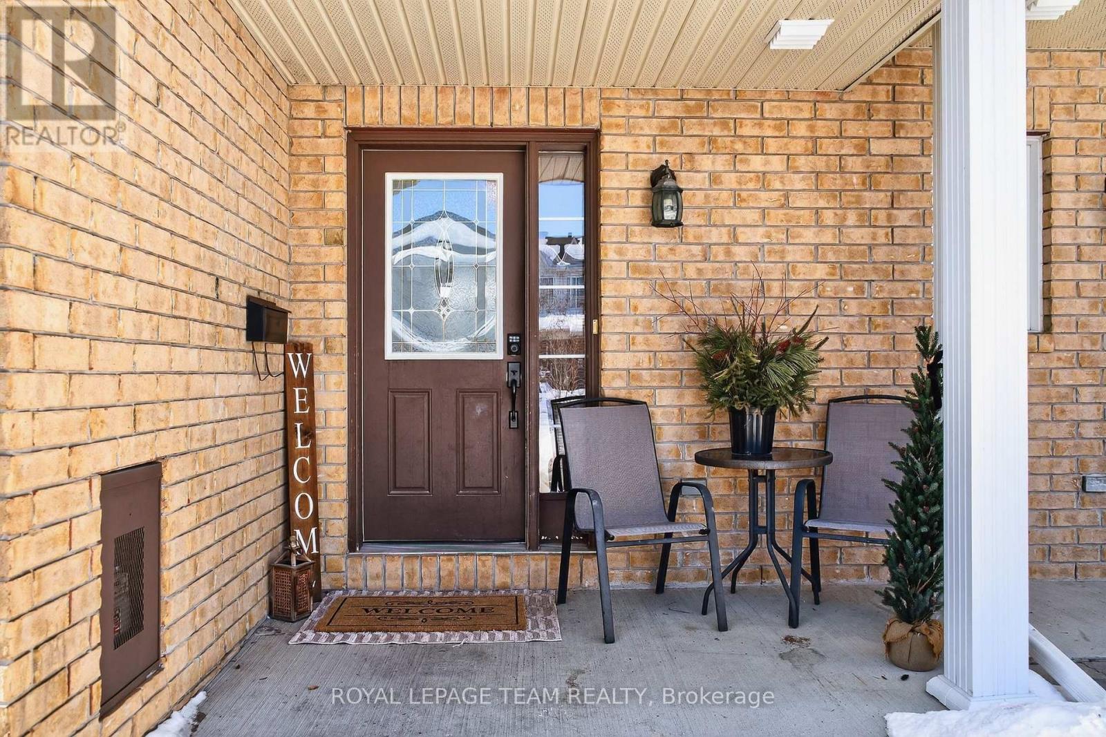 242 Opus Street, Ottawa, Ontario  K2S 0J1 - Photo 3 - X12821140