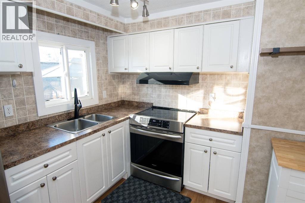 215 Polar Avenue Ne, High River, Alberta  T1V 1J4 - Photo 7 - A2283396