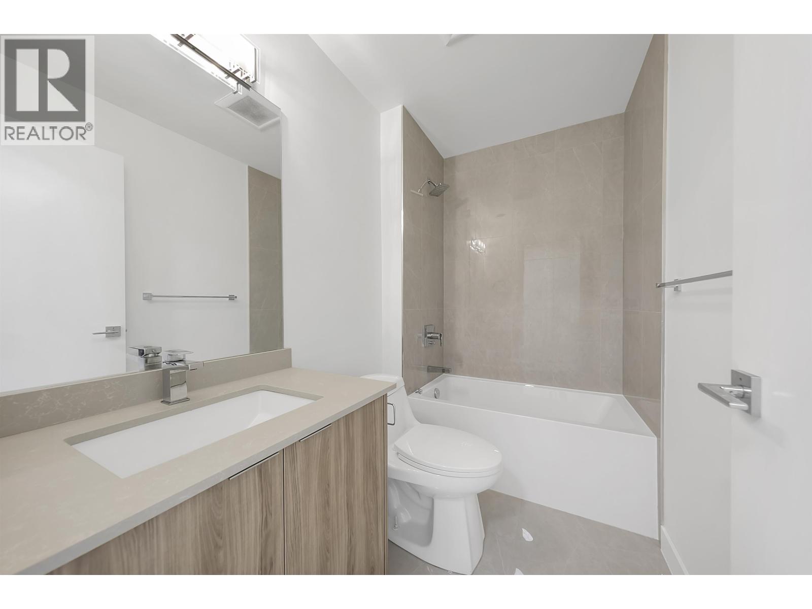 104 11913 Burnett Street, Maple Ridge, British Columbia  V2X 4N1 - Photo 14 - R3093714