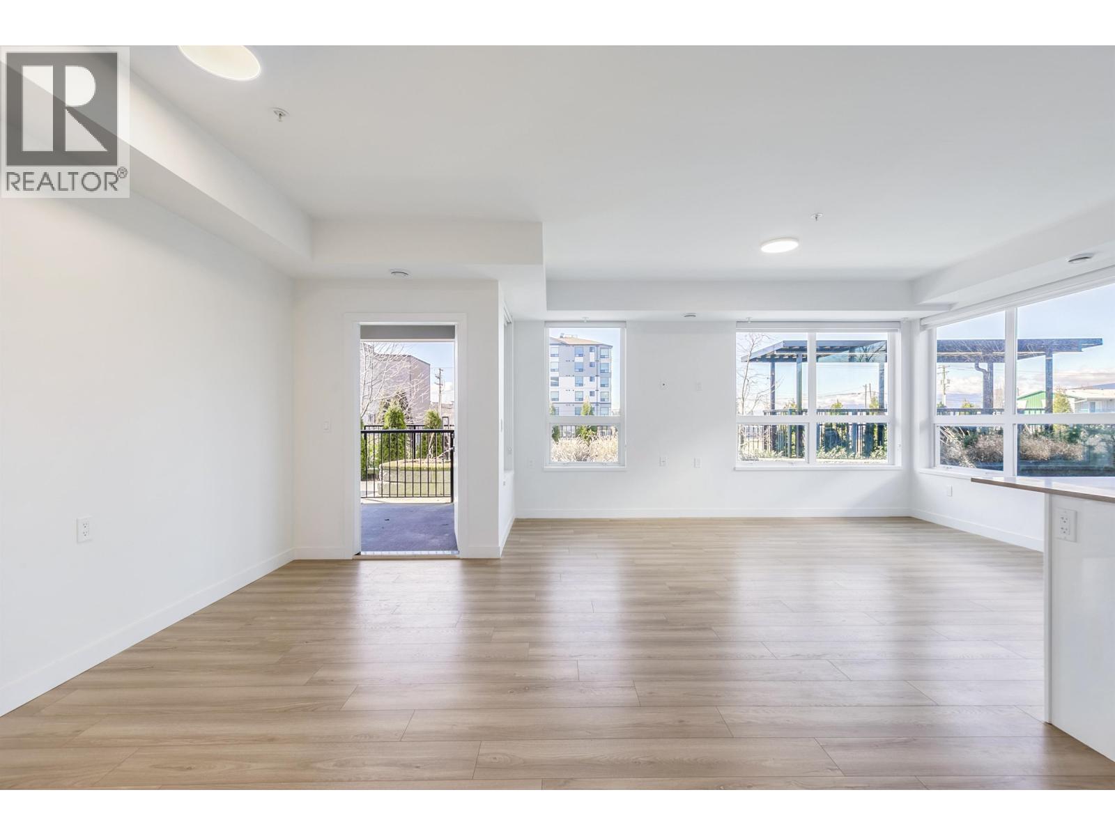 104 11913 Burnett Street, Maple Ridge, British Columbia  V2X 4N1 - Photo 5 - R3093714