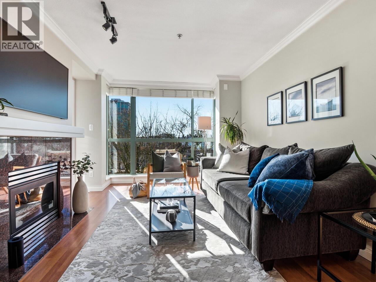 403 212 Lonsdale Avenue, North Vancouver, British Columbia  V7M 2G1 - Photo 11 - R3093719