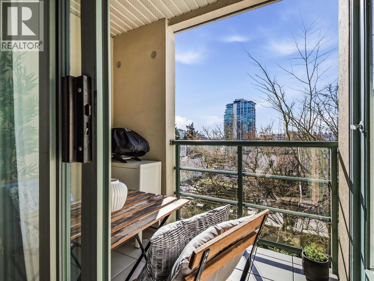 403 212 Lonsdale Avenue, North Vancouver, British Columbia  V7M 2G1 - Photo 18 - R3093719