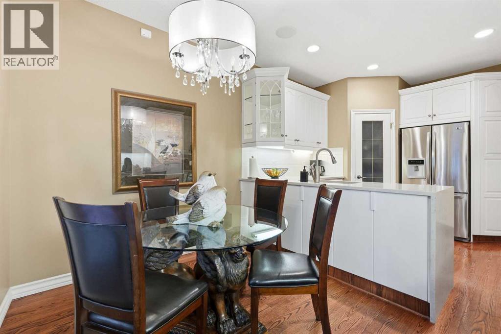 23 Prominence Point Sw, Calgary, Alberta T3H 3E8 - Photo 14 - A2288819