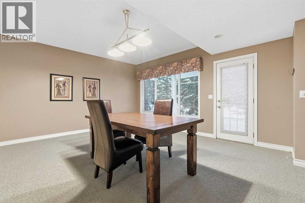 23 Prominence Point Sw, Calgary, Alberta T3H 3E8 - Photo 39 - A2288819