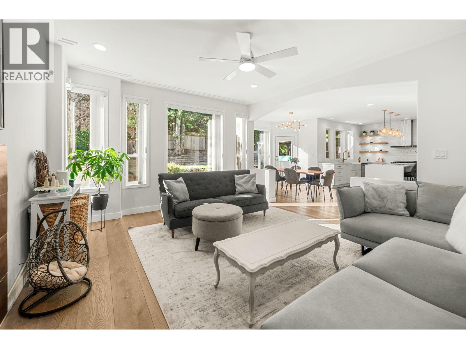 1725 Orkney Place, North Vancouver, British Columbia  V7H 2Z1 - Photo 5 - R3093691