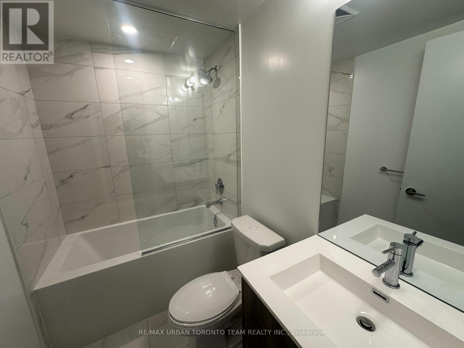 702 - 180 Front Street E, Toronto, Ontario  M5A 0K9 - Photo 13 - C12821132