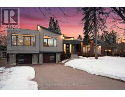 716 NORTH SHORE BOULEVARD E, Burlington, Ontario