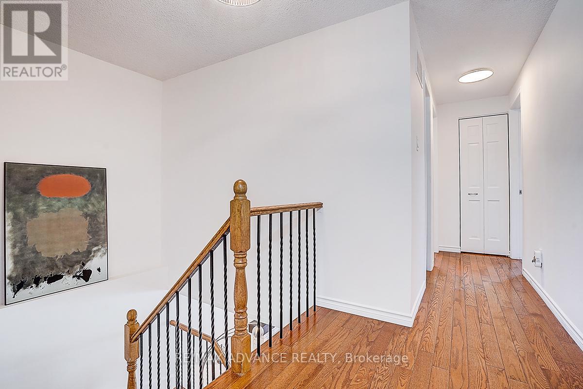 25 West Borough Street E, Markham, Ontario  L3T 4V6 - Photo 25 - N12821138