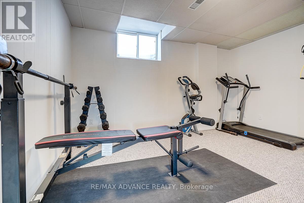 25 West Borough Street E, Markham, Ontario  L3T 4V6 - Photo 45 - N12821138