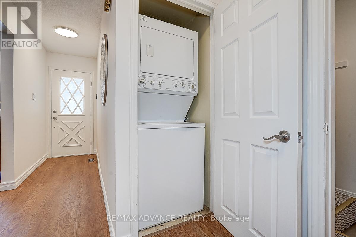 25 West Borough Street E, Markham, Ontario  L3T 4V6 - Photo 49 - N12821138